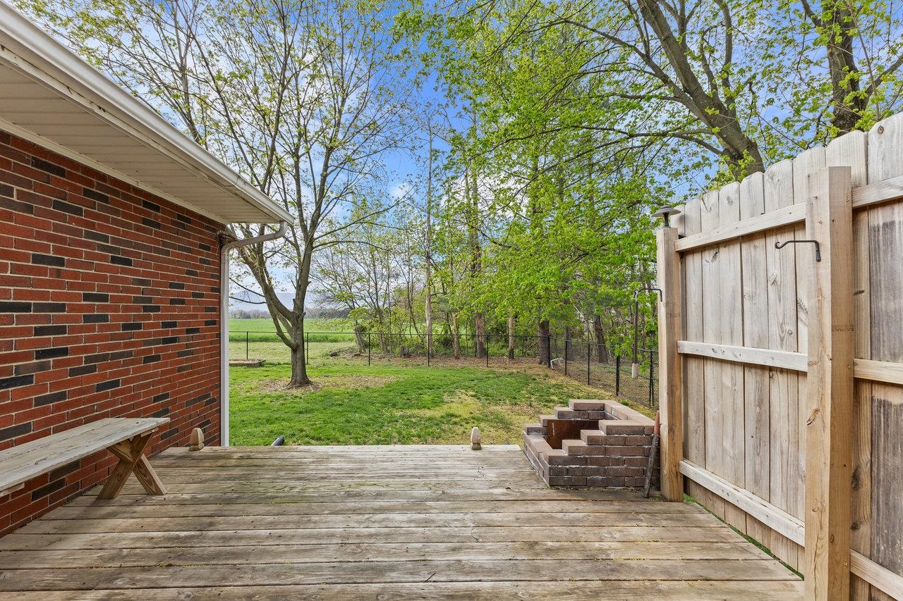9452 MCGAHEYSVILLE RD