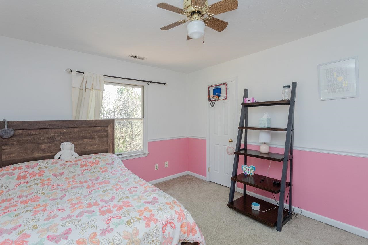 588 FLOWER DR