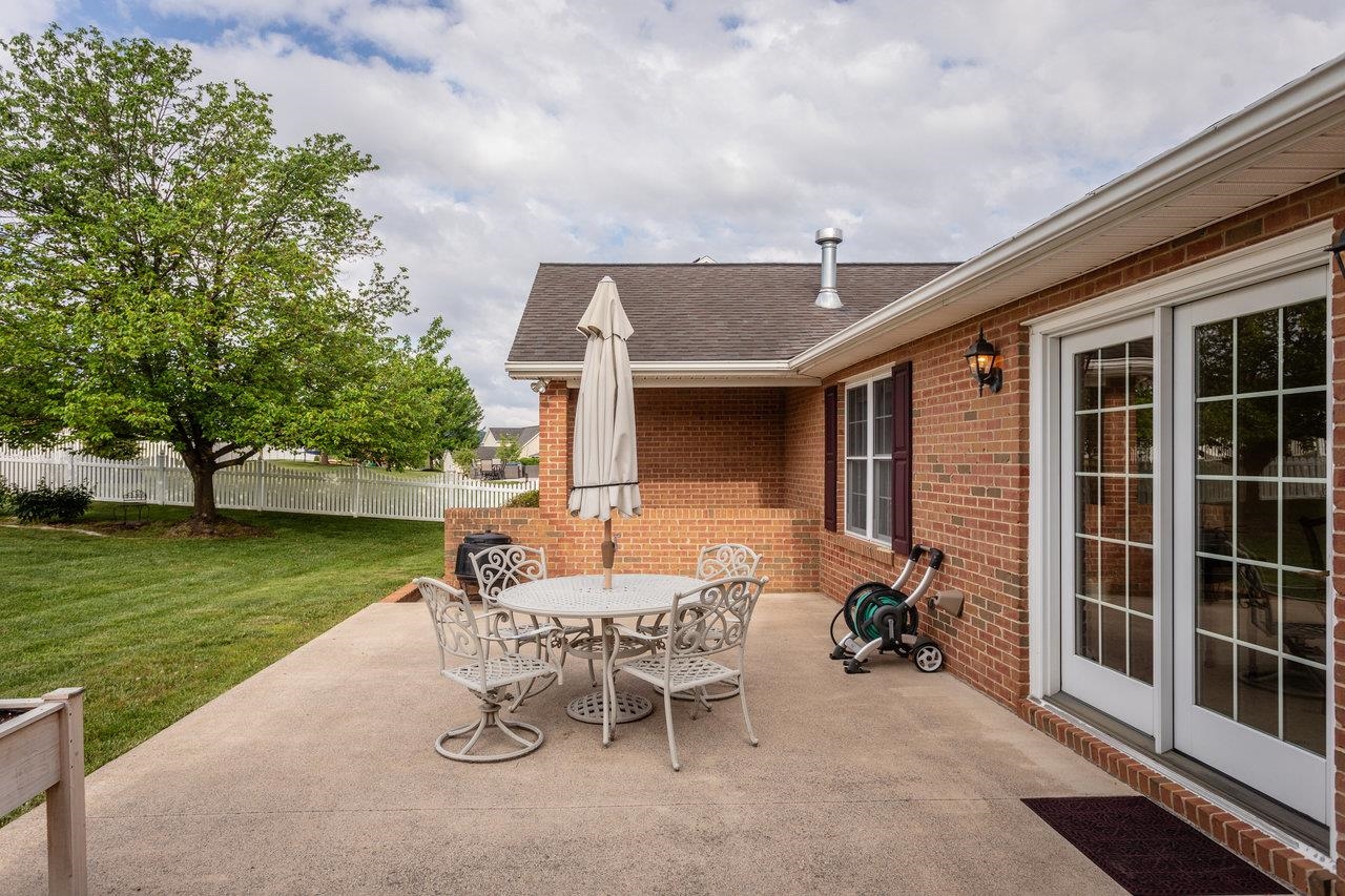 2799 GREENWAY CT