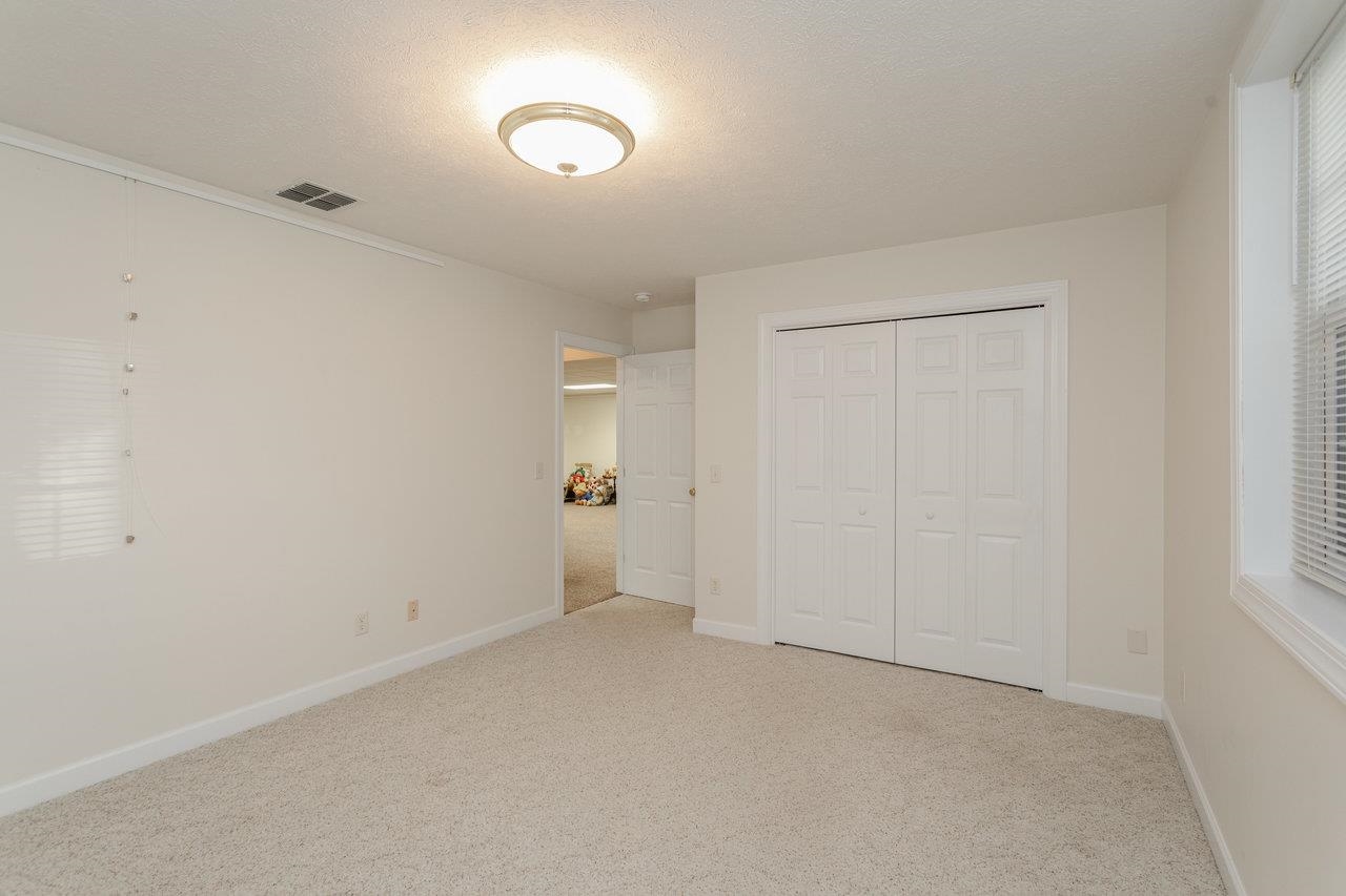 2799 GREENWAY CT