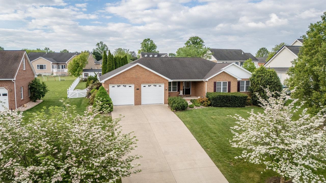 2799 GREENWAY CT