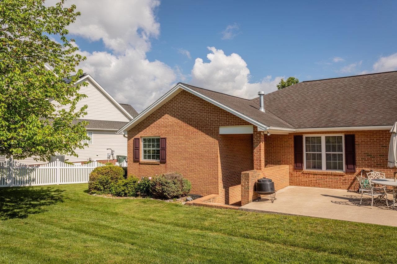 2799 GREENWAY CT