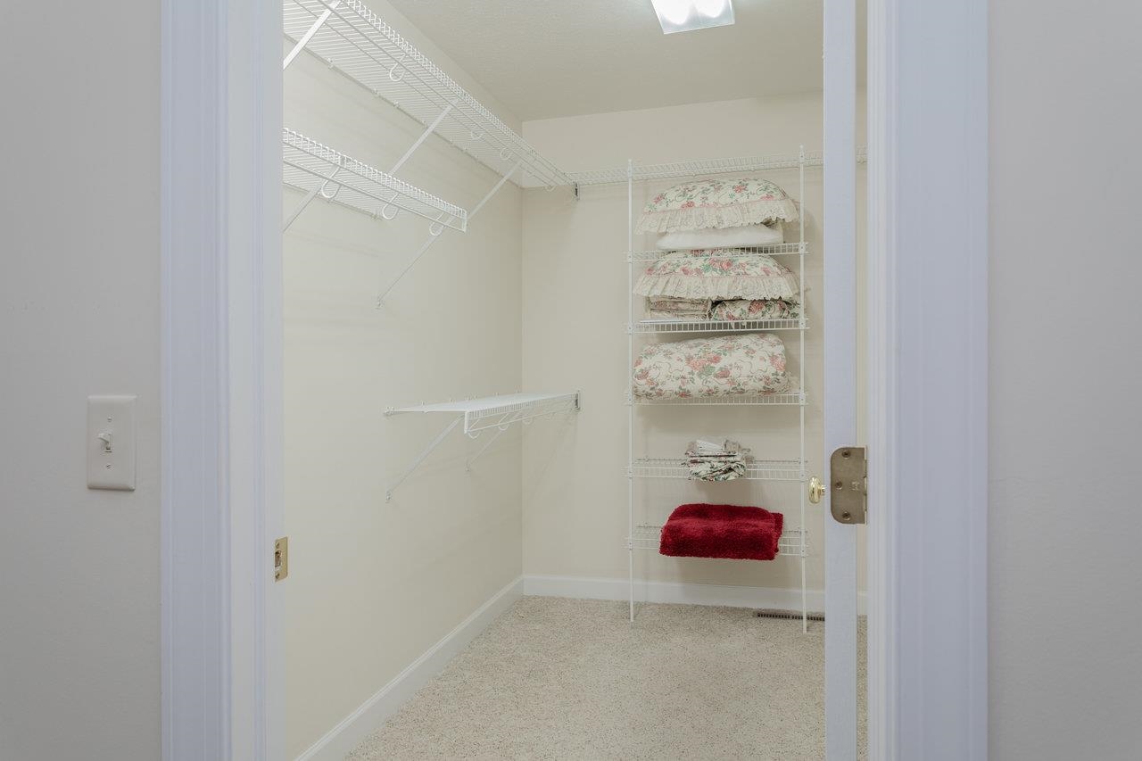 2799 GREENWAY CT