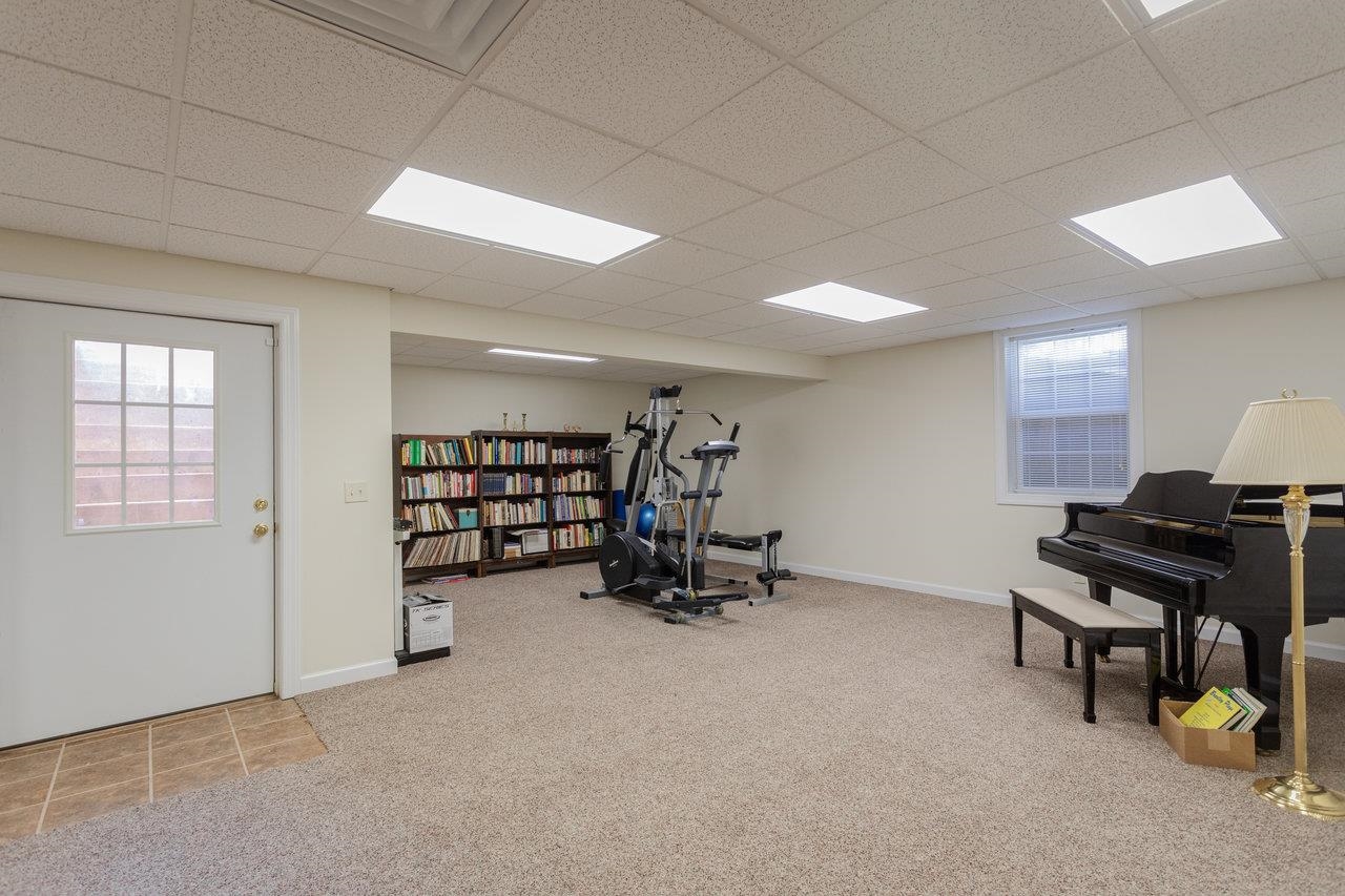 2799 GREENWAY CT