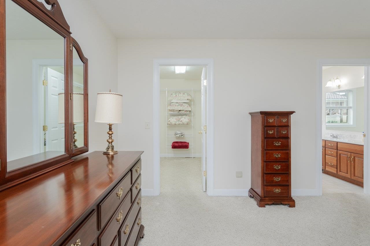 2799 GREENWAY CT