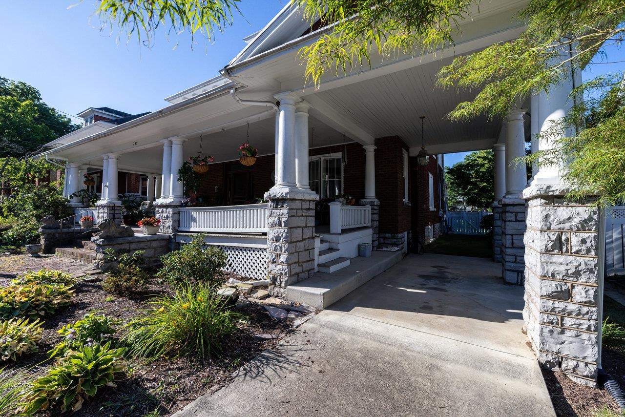 289 NEWMAN AVE