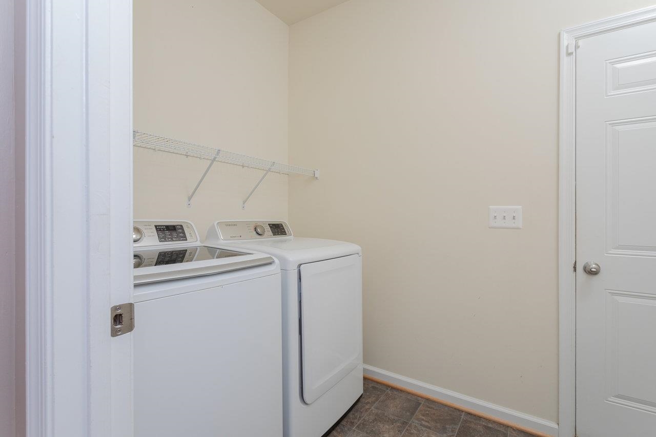 110 JILLIAN LN