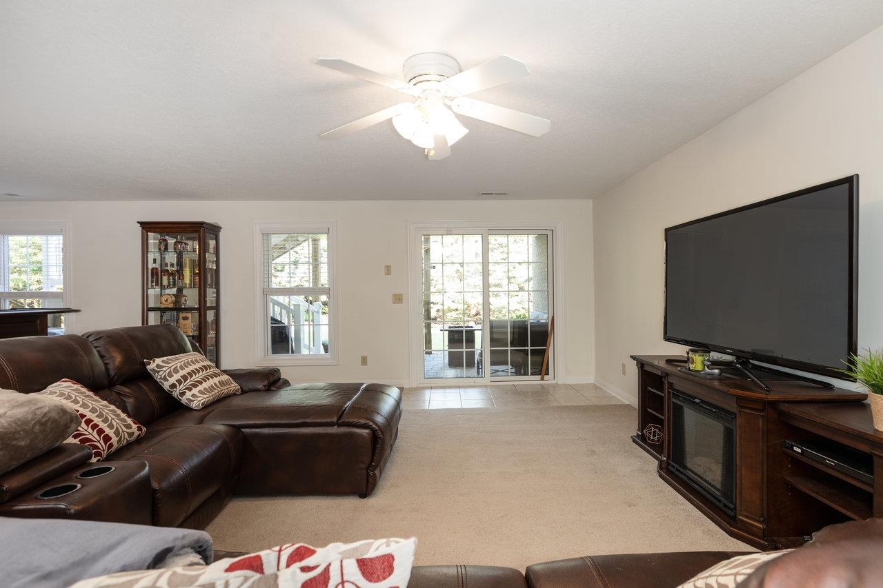 41 CAMBRIDGE CIR