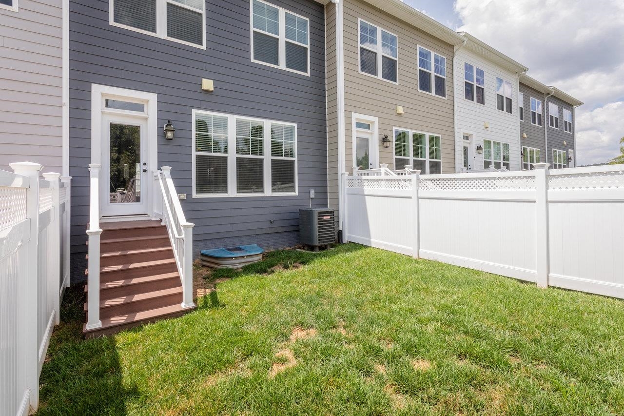 3397 MONTEREY DR