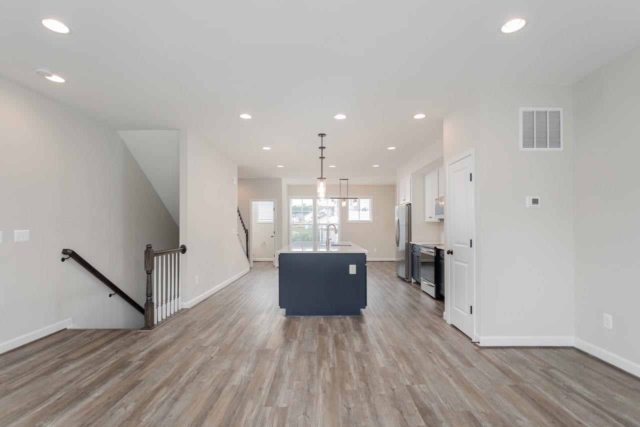 3397 MONTEREY DR
