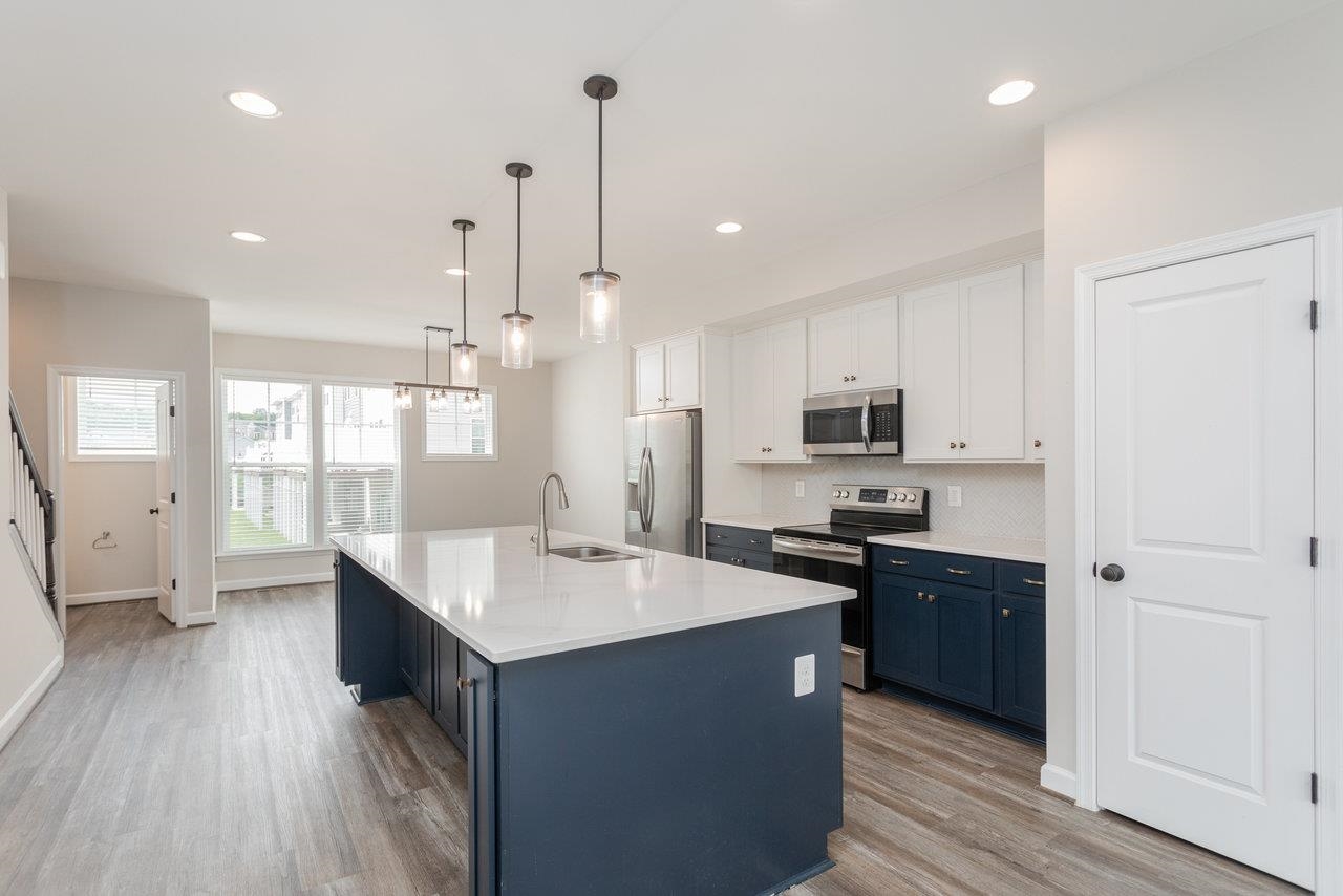 3397 MONTEREY DR