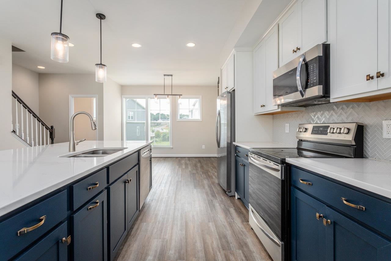 3397 MONTEREY DR