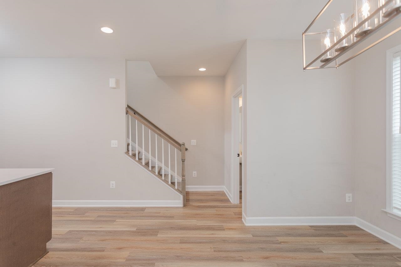 3389 MONTEREY DR