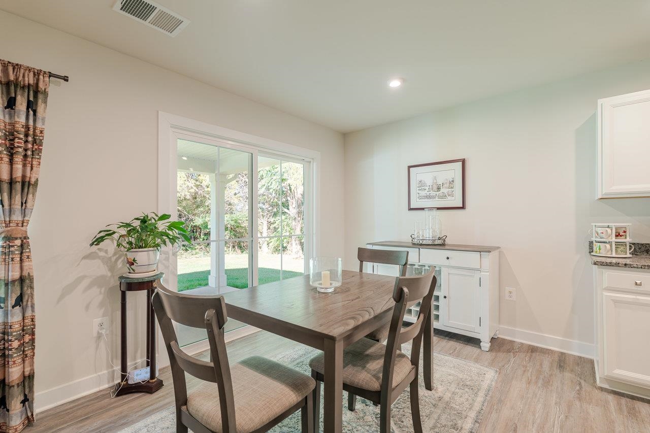 82 SHORT PEAK DR