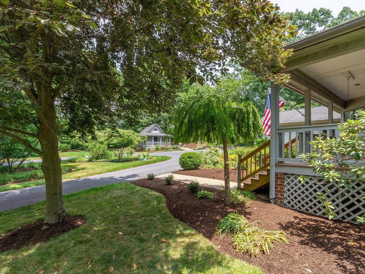 2555 KARAWOOD LN