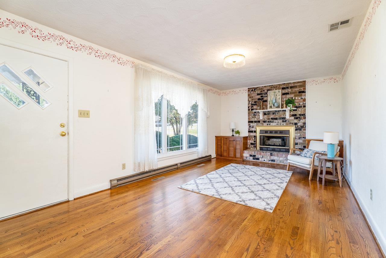 3107 RAWLEY PIKE