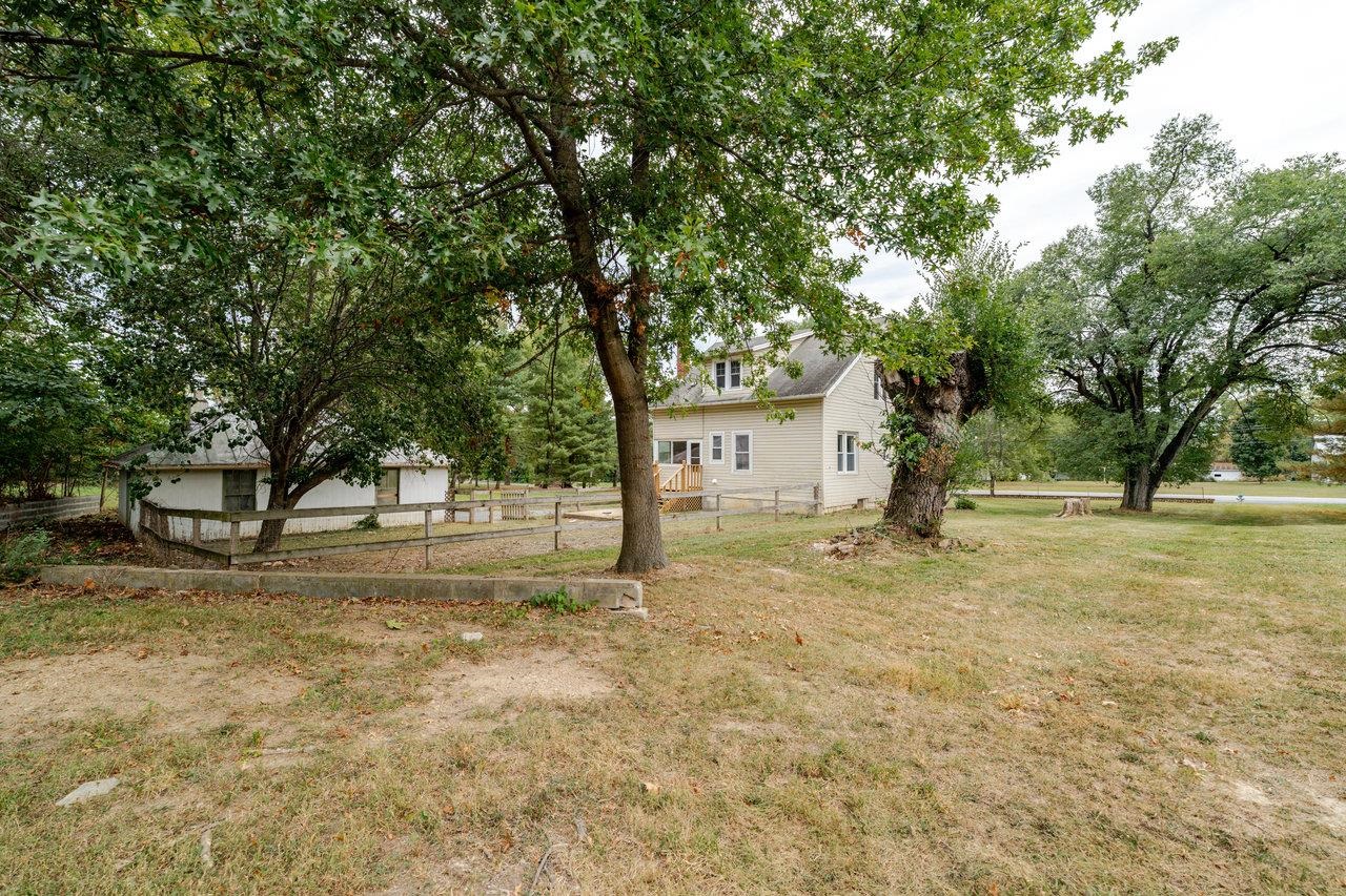 9571 TOWN HALL RD