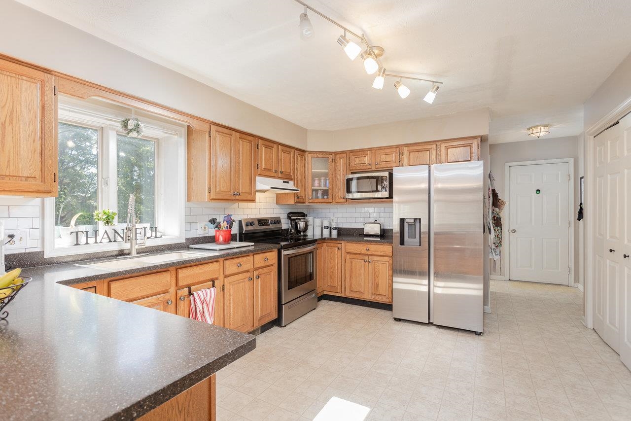 1480 BLUEWATER RD