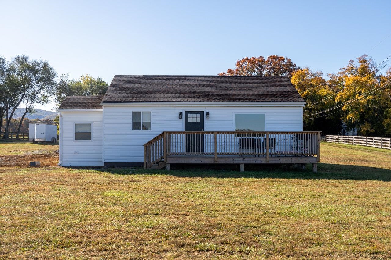 2290 NEWTOWN RD