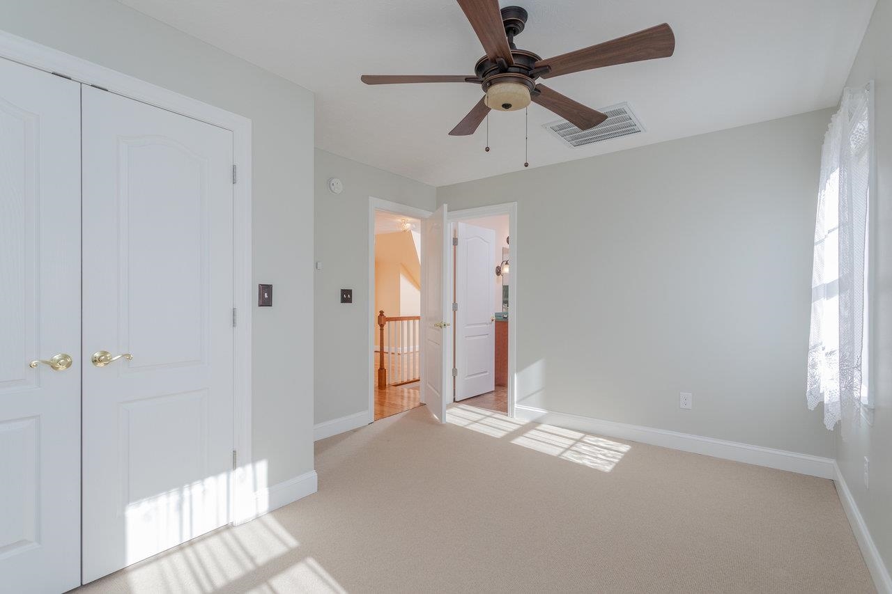 82 SMOKY ROW RD