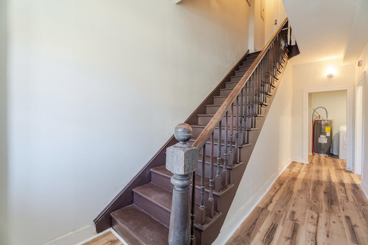 427 FOURTH ST