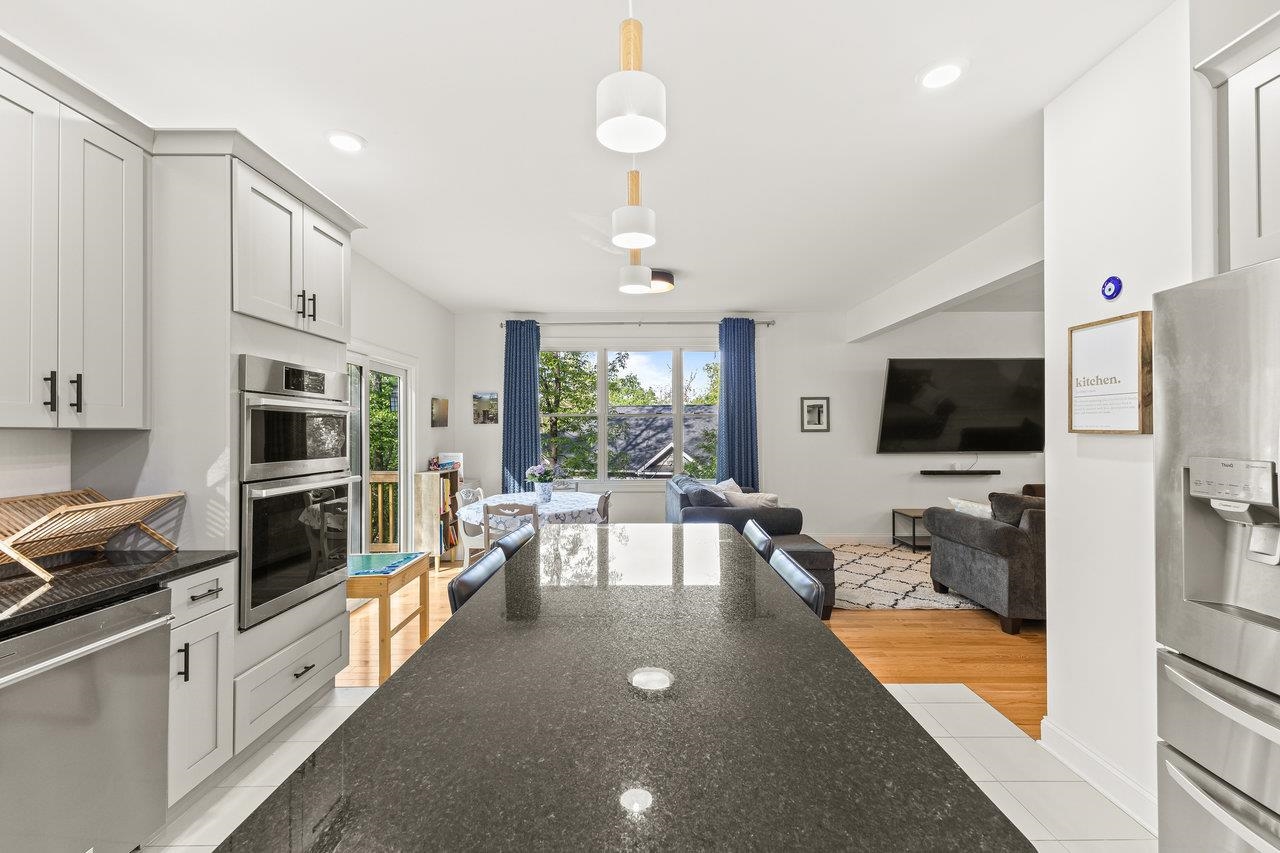 1176B NELSON DR