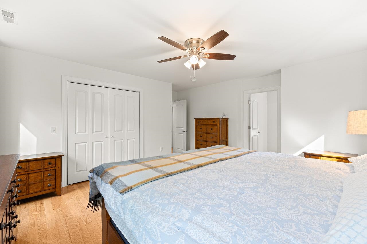 1176B NELSON DR