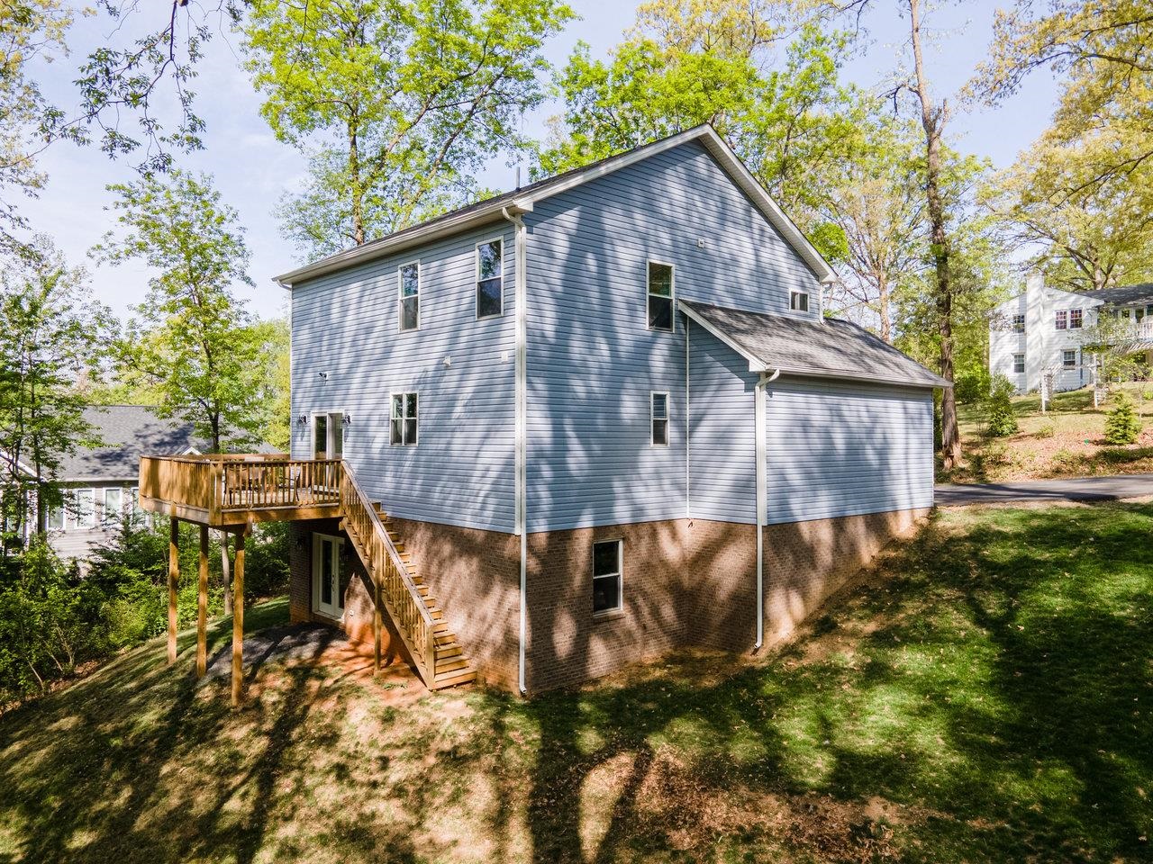 1176B NELSON DR