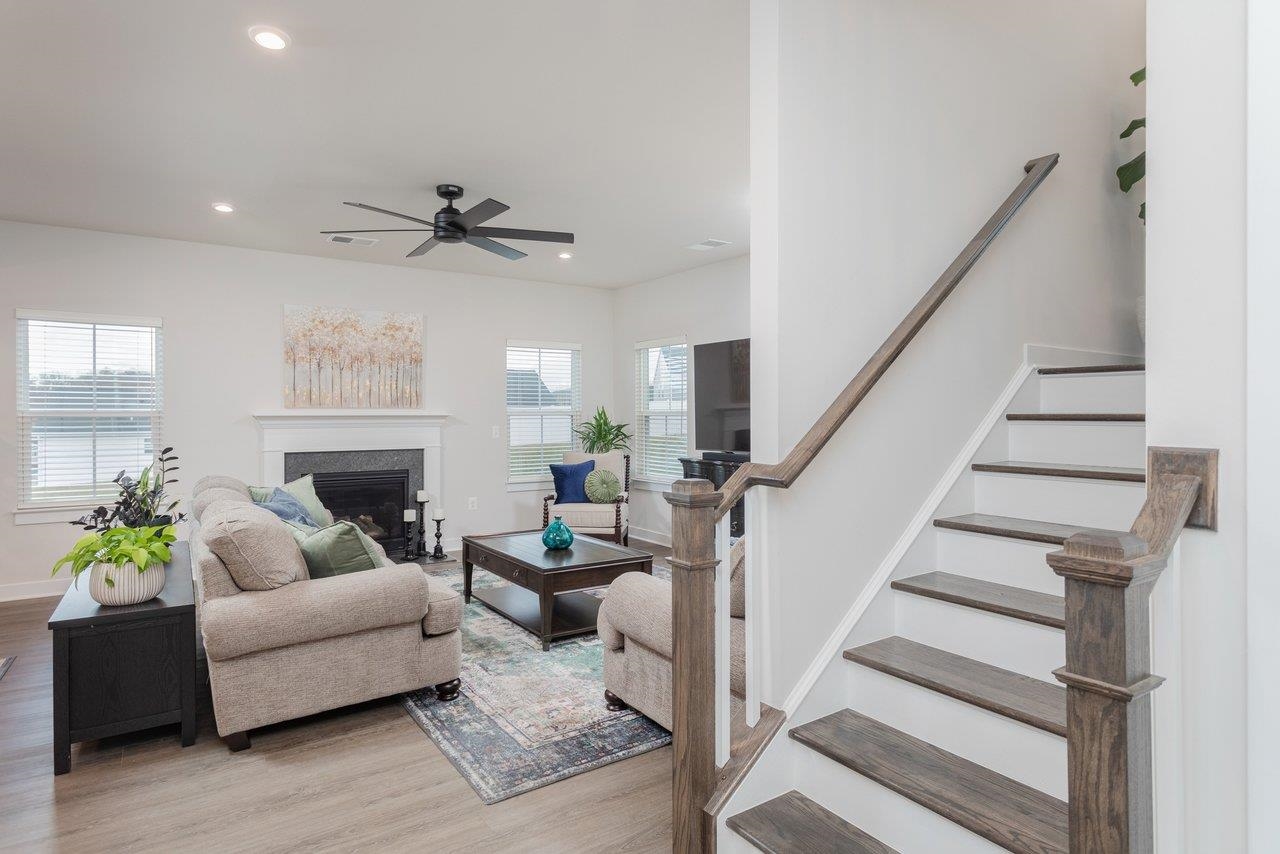 2754 RIDGE HAVEN DR