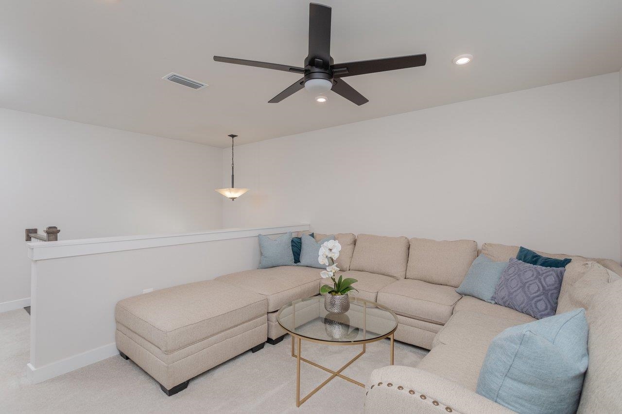 2754 RIDGE HAVEN DR