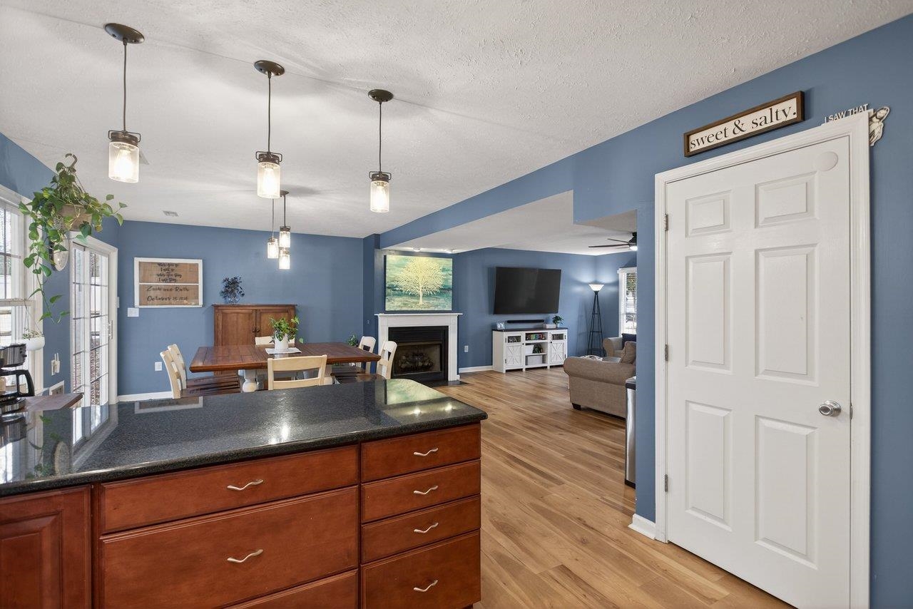 344 ARROWHEAD LN