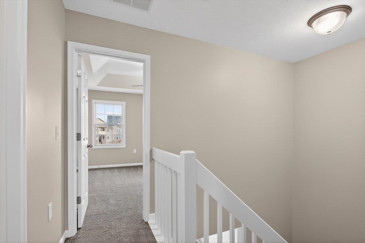 1205 SETTLERS LN