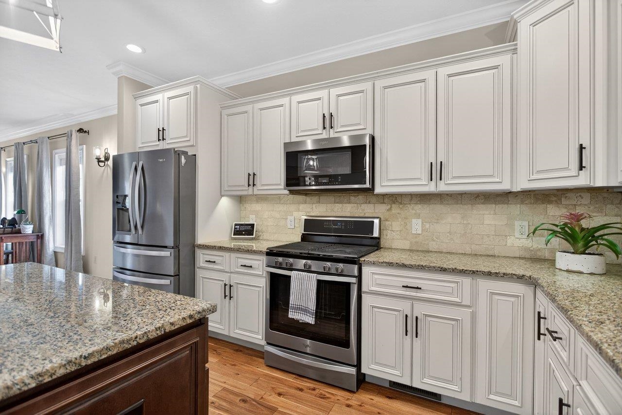 731 HIDDEN BROOK RD