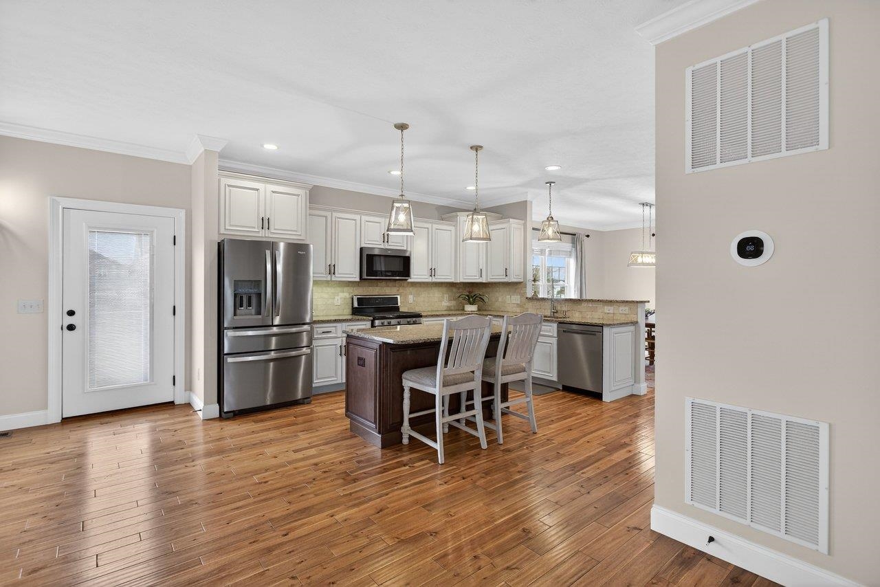 731 HIDDEN BROOK RD