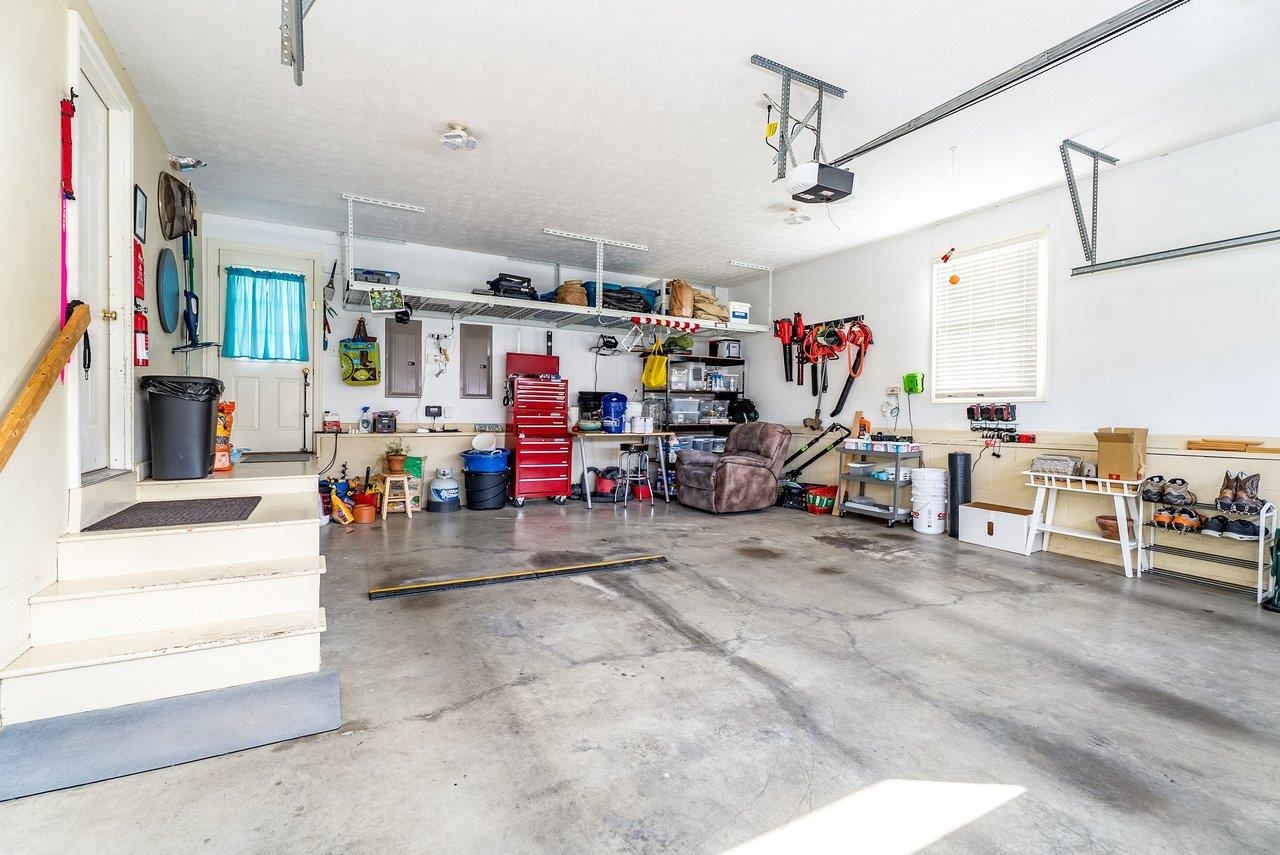 760 CONFEDERACY DR