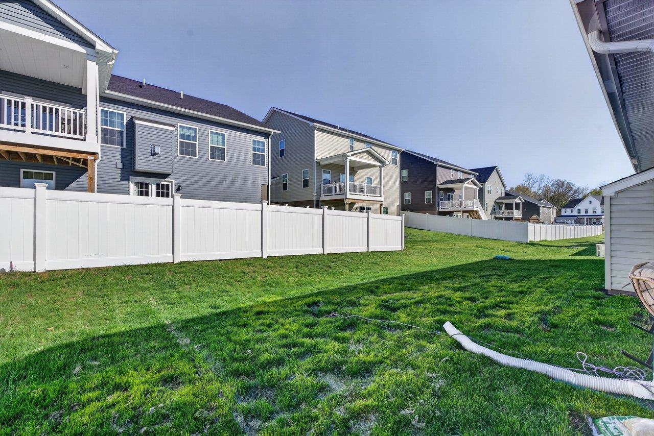 10151 BIG OAK DR
