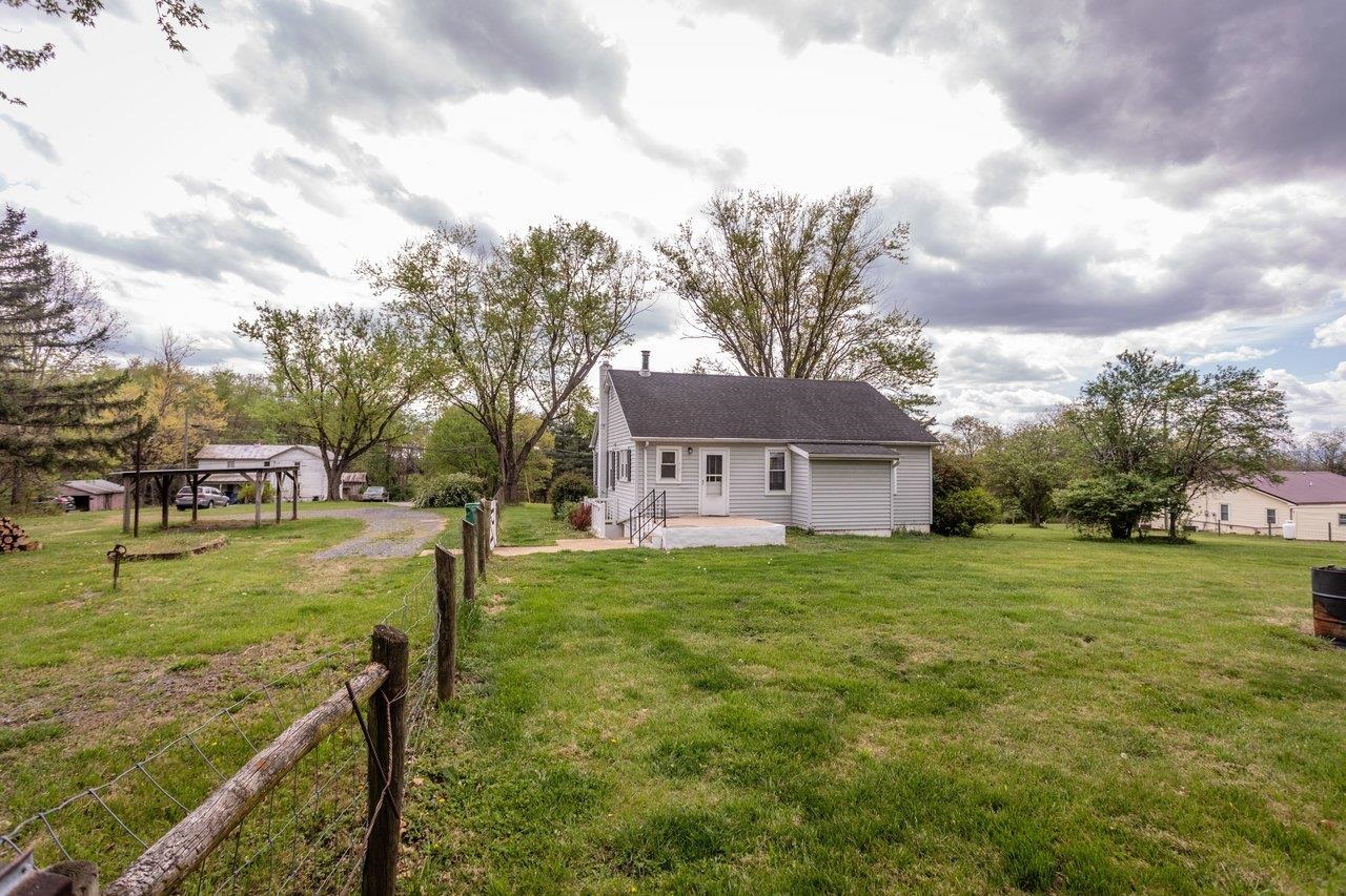 1856 GRAVELS RD