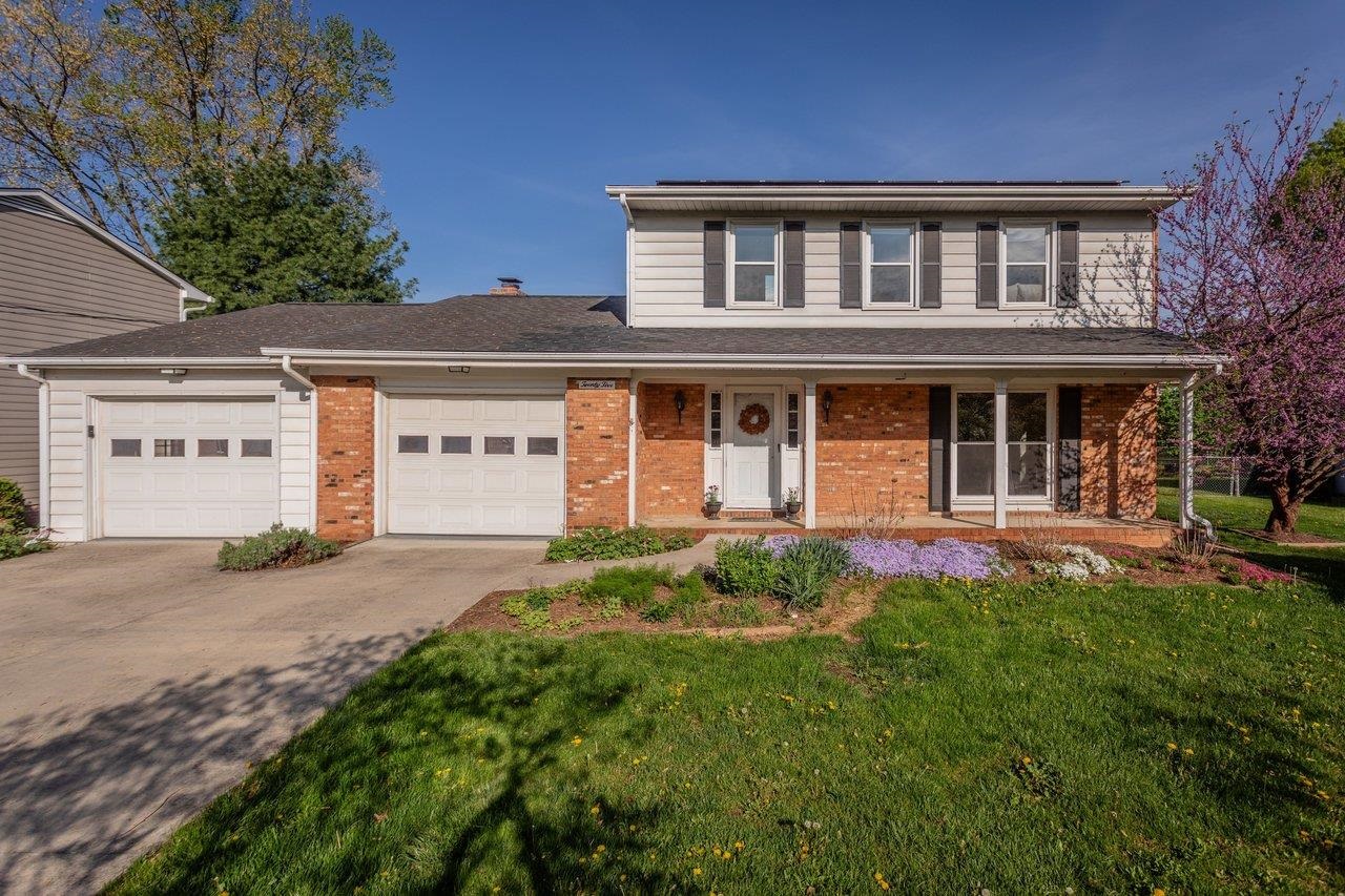 25 EMERY ST