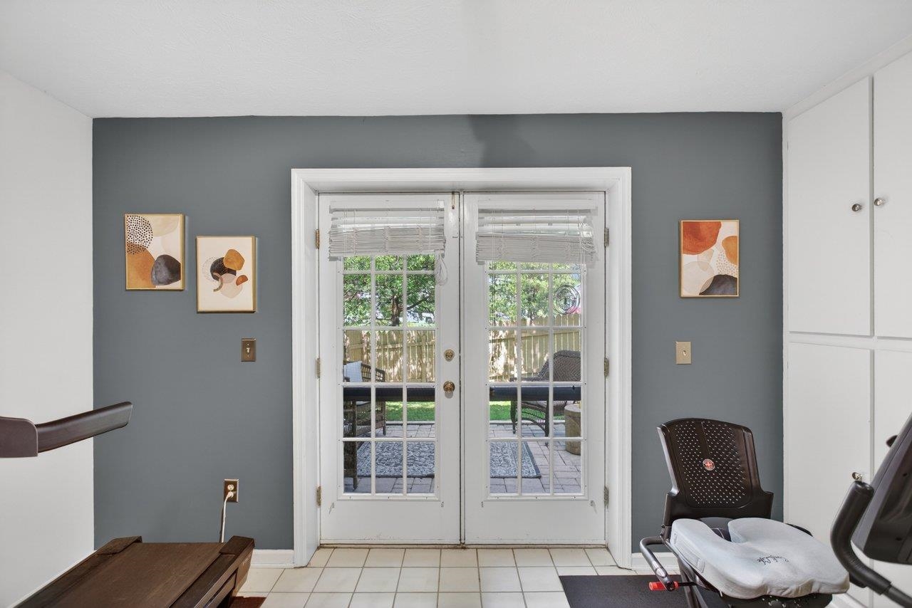 626 SUNRISE AVE