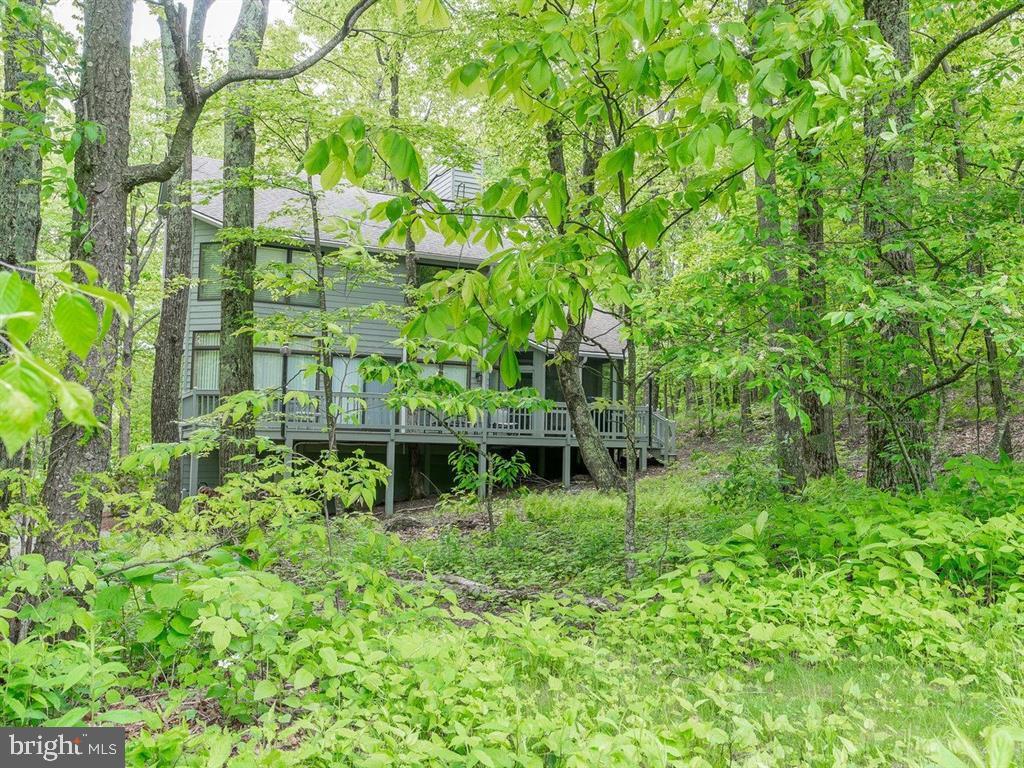 86 FAIRWAY OAKS