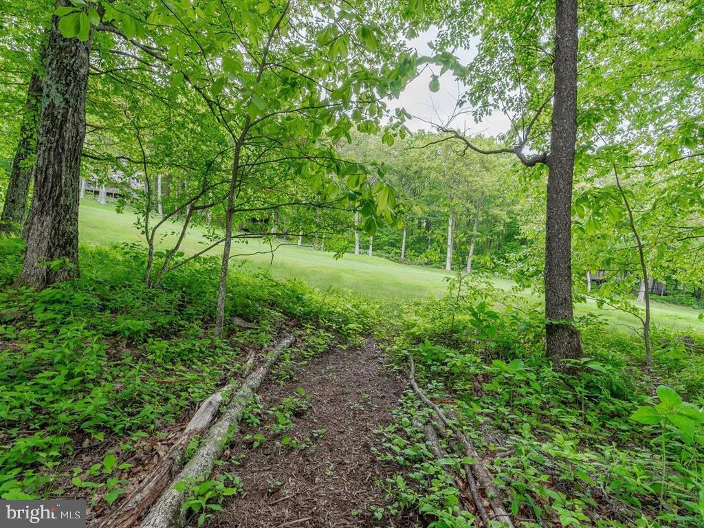 86 FAIRWAY OAKS