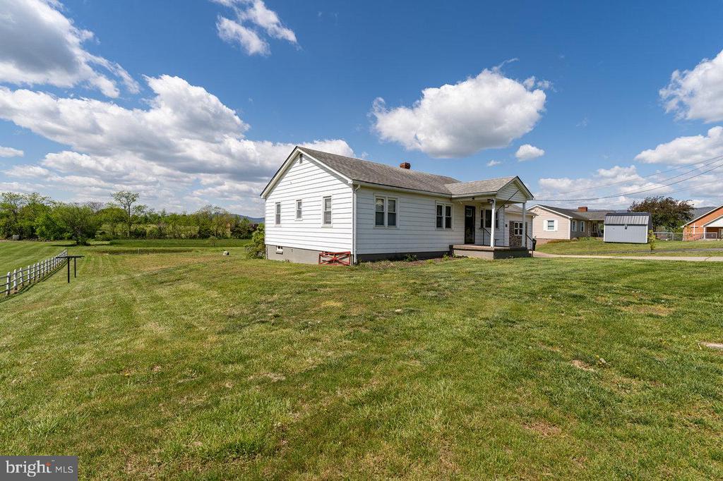 2289 HONEYVILLE RD