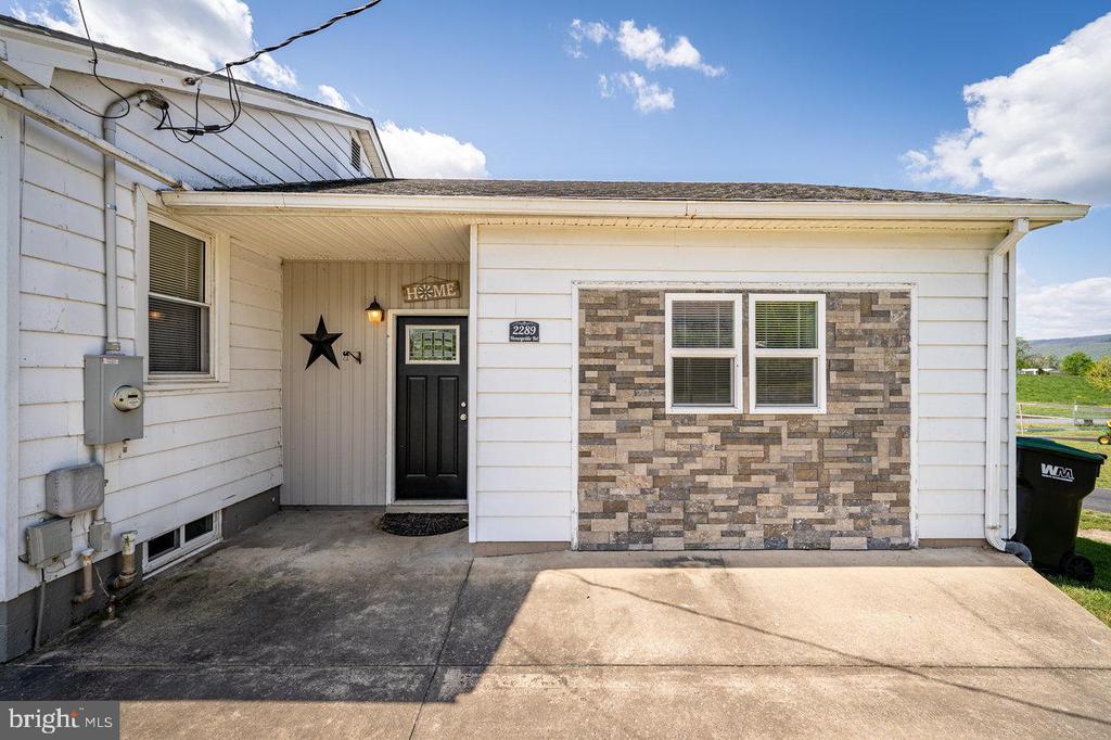 2289 HONEYVILLE RD