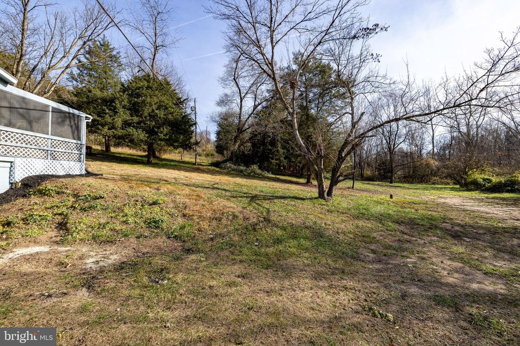 290 RIDGE VIEW LN
