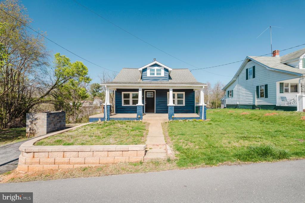 52 BRUMBACK AVE