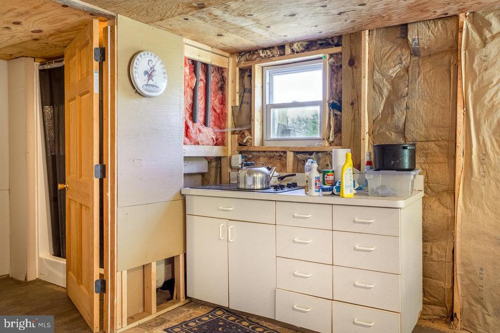 1797 CUBBAGE HOLLOW ROAD
