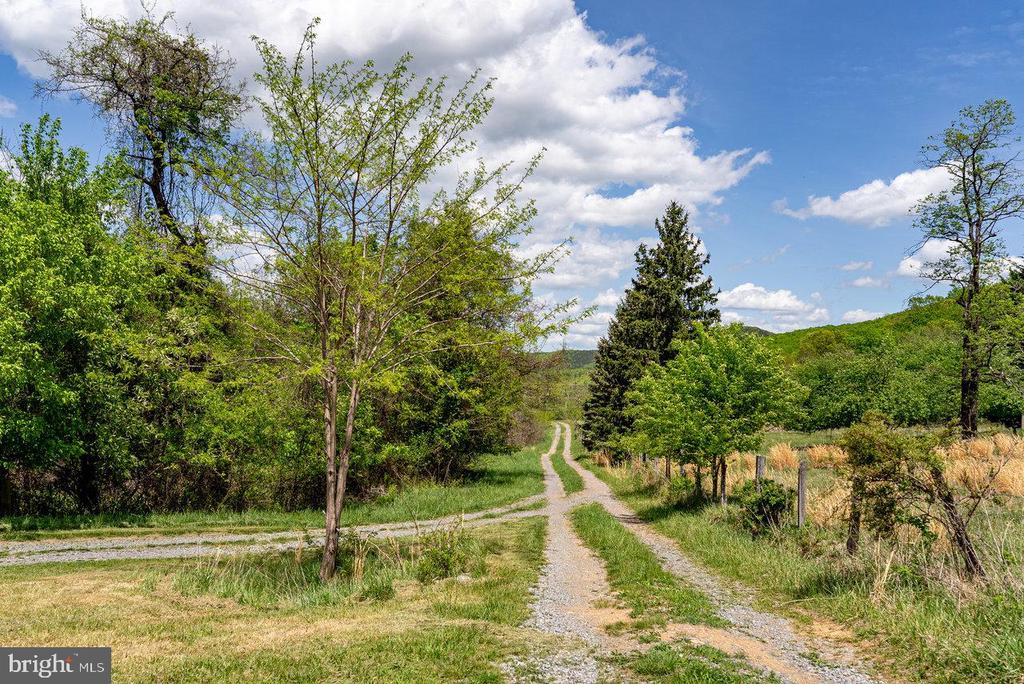 1797 CUBBAGE HOLLOW ROAD