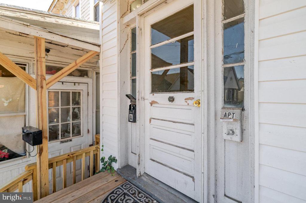 427 FOURTH ST