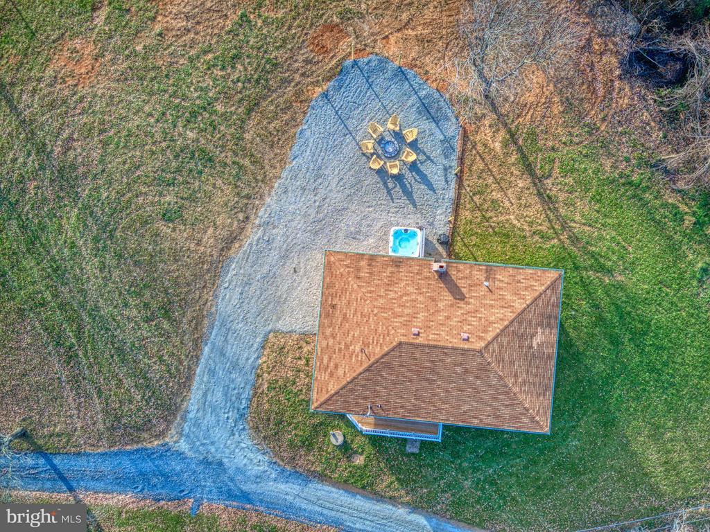 220 VIEW MOUNTAIN RD