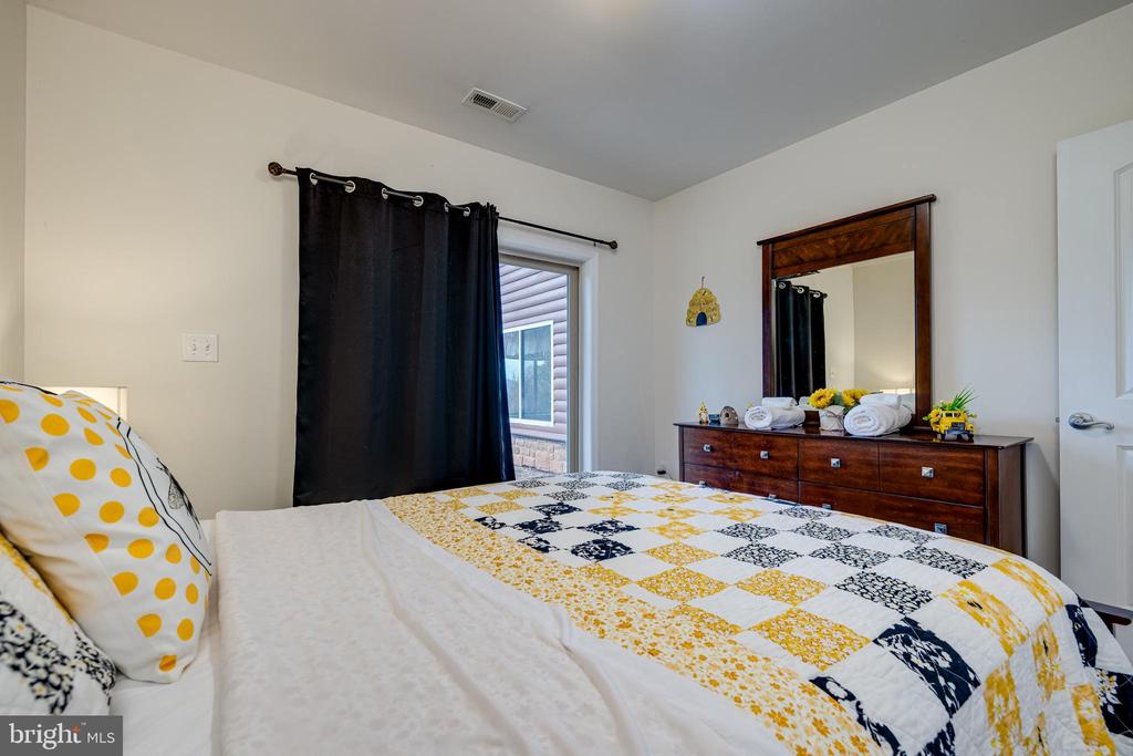 2225 VALLEY BURG RD